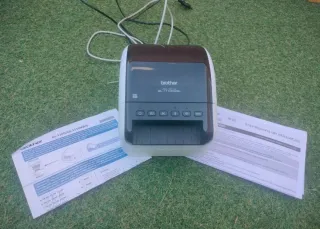 Impresora de etiquetas Brother QL-1110NWB