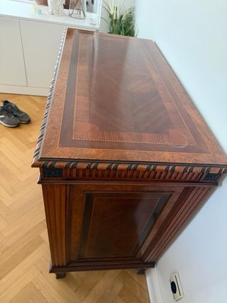 Baúl de madera antiguo