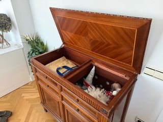 Baúl de madera antiguo