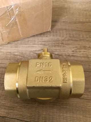 Válvula control motorizado fontanería/calefacción