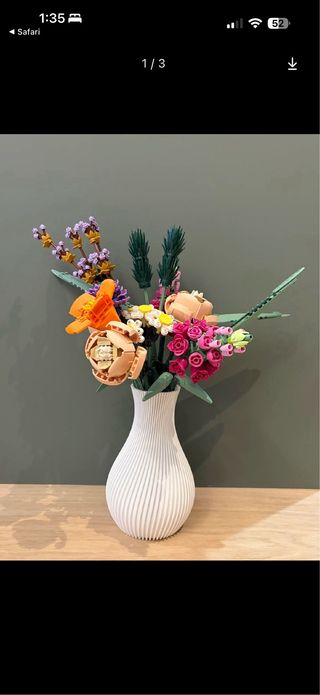 Jarrón de flores decorativo