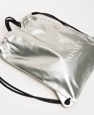 Mochila plateada Twinset Milano (80€ de valor)