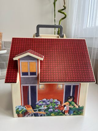 Casa Playmobil con figuras y accesorios