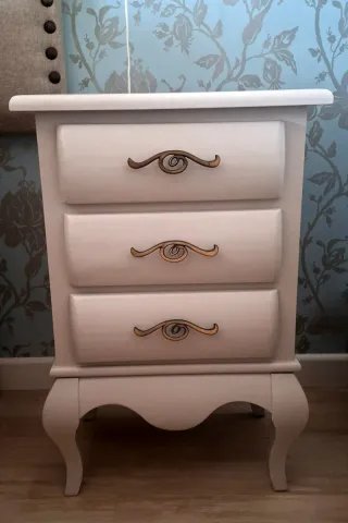 Mesita de noche vintage madera