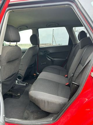 Ford Focus 2002 familiar con 188.000 kms