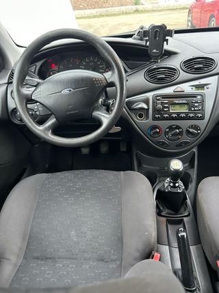 Ford Focus 2002 familiar con 188.000 kms