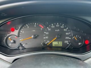 Ford Focus 2002 familiar con 188.000 kms
