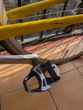 Bicicleta Carretera Giant Retro Amarilla