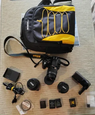 Cámara Nikon D3100 Reflex + Accesorios