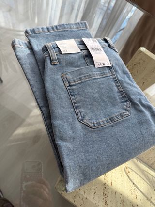 Pantalón vaquero pirata