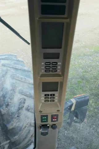 TRACTOR  CASE MAGNUM  MX220