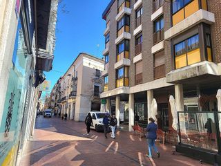 Local comercial en alquiler en Centro en Valladolid