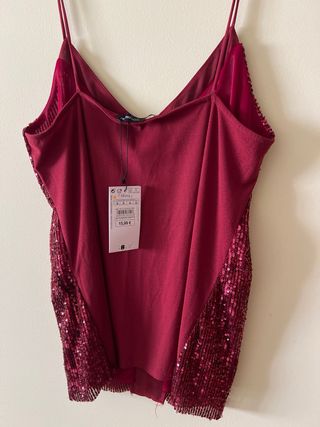 Top lentejuelas granate