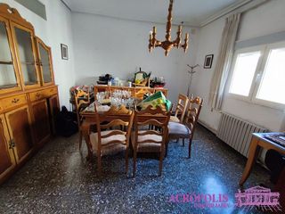 Piso en venta en Yecla