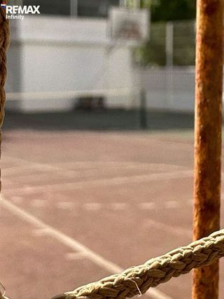 Piso en venta en La Carihuela en Torremolinos