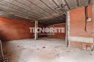 Local comercial en venta en Azucaica - Santa María de Benquerencia en Toledo