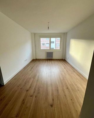 Piso en venta en Universidad en Ourense