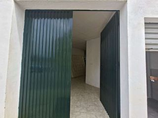 Local comercial en venta en Zona Hispanidad-Vivar Téllez en Vélez-Málaga