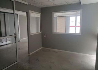 Local comercial en venta en Palacio de Congresos - Urbadiez - Entrepuentes en Sevilla