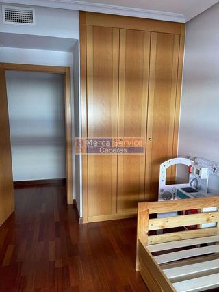 Piso en alquiler en Mejostilla en Cáceres