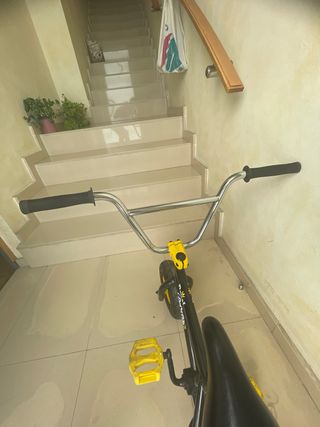 Mini BMX Royal Negra y Amarilla