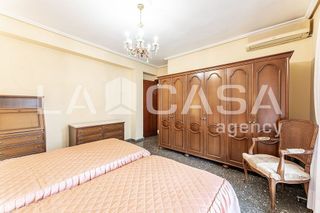 Piso en venta en Marxalenes en Valencia