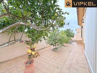 Chalet en venta en Núcleo Urbano en Chiclana de la Frontera