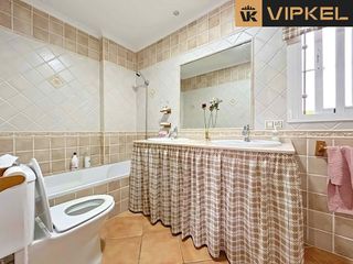 Chalet en venta en Núcleo Urbano en Chiclana de la Frontera