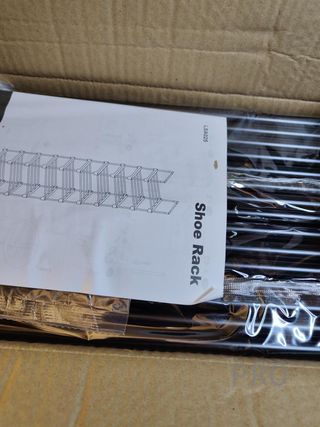 Zapatero de plástico