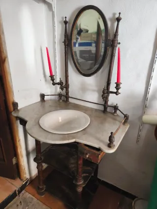 Tocador Antiguo Mármol y Madera