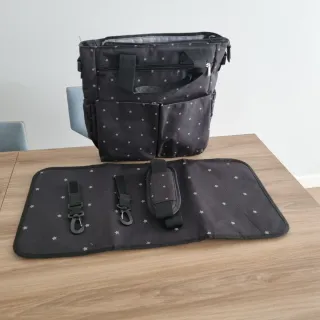 NUEVO A ESTRENAR. Bolso para carrito de bebé