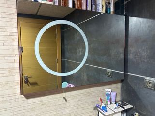 Mueble de baño Porcelanosa rojo