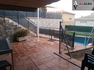 Casa pareada en venta en Sant Andreu de la Barca