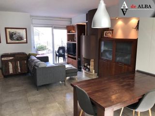 Casa pareada en venta en Sant Andreu de la Barca