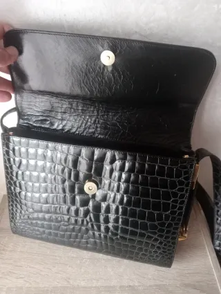 Borsetta a spalla vintage effetto coccodrillo