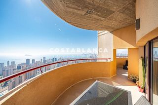 Piso en venta en Pueblo Levante en Benidorm