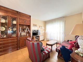 Piso en venta en La Prosperitat en Barcelona