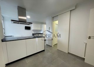 Piso en venta en Zona Fernández Ladreda en Pontevedra