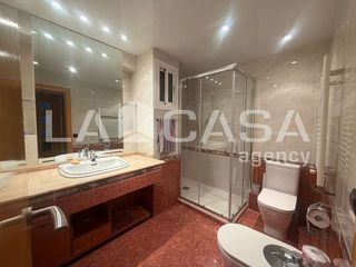 Piso en venta en Casagemes - Canyadó en Badalona