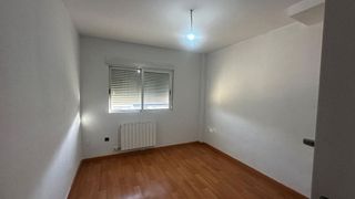 Casa adosada en venta en Renfe - Bulevar 1º y 2º Fase en Jaén