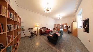 Casa en venta en Centro Histórico en Vélez-Málaga