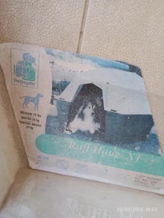 Casetta per cani beige e verde