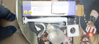 Batidora de mano Krüner con vaso