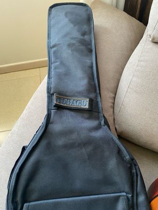 Guitarra Admira Paloma - Muy buen estado