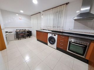 Casa adosada en venta en L'Alquenència en Alzira