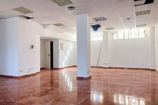 Local comercial en alquiler en San Blas - Santo Domigo en Alicante