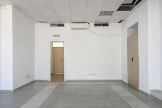 Local comercial en alquiler en San Blas - Santo Domigo en Alicante