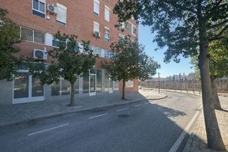 Local comercial en alquiler en San Blas - Santo Domigo en Alicante