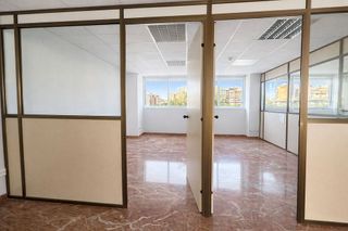 Local comercial en alquiler en San Blas - Santo Domigo en Alicante