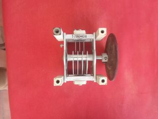 Condensadores variables de aire para antenas